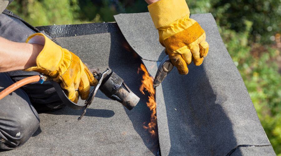 Expert Emergency Roof Repairs services in Rosalie, NE